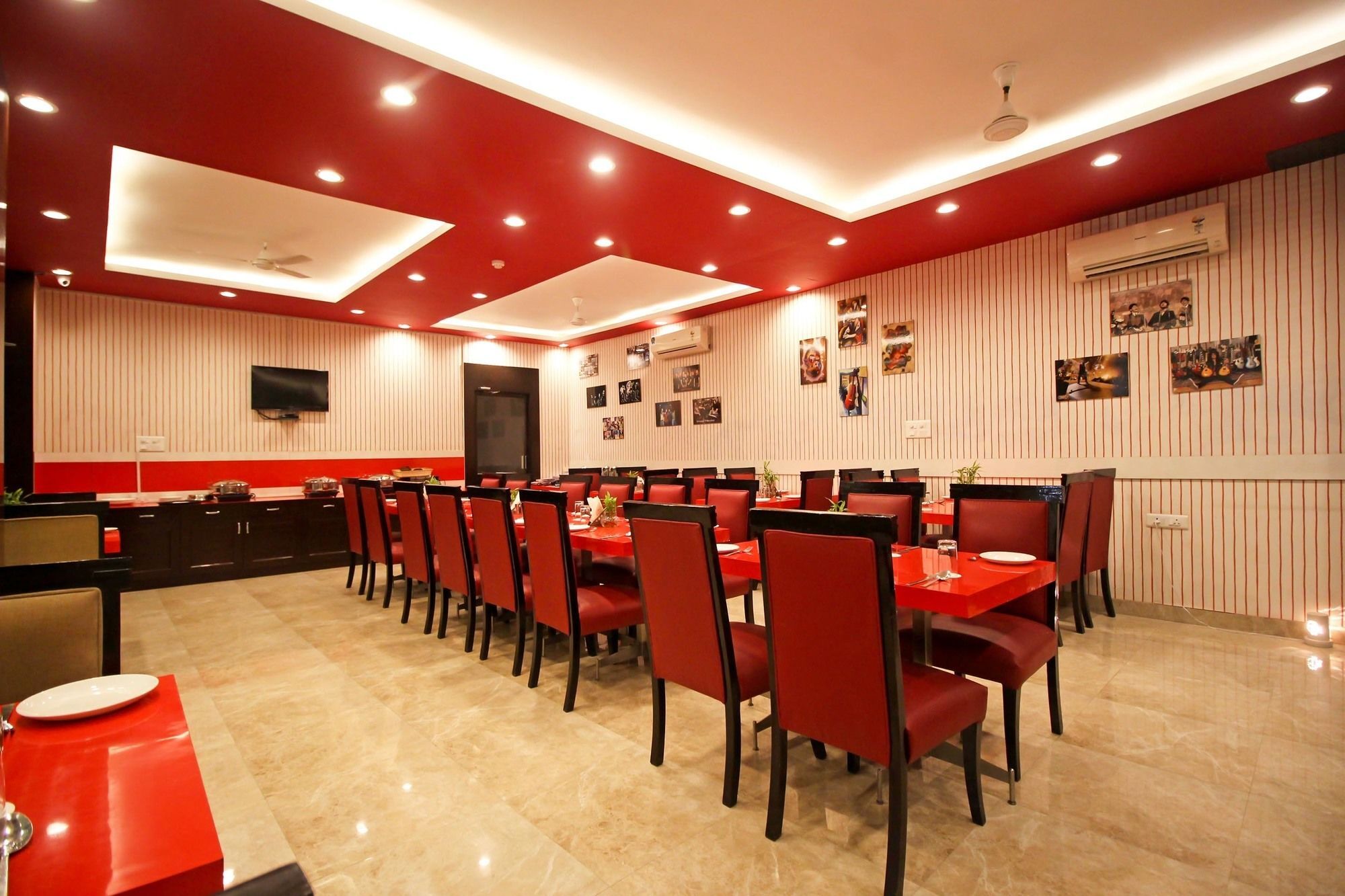 Hotel Oyo 9841 The Vivir 1 Noida Zewnętrze zdjęcie