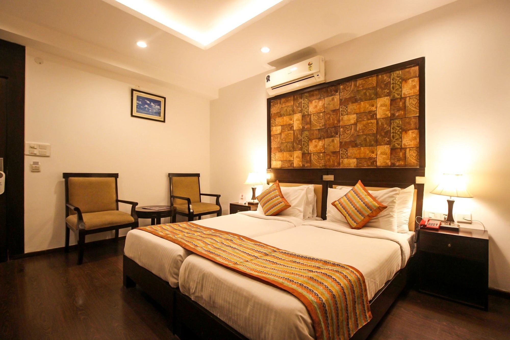 Hotel Oyo 9841 The Vivir 1 Noida Zewnętrze zdjęcie